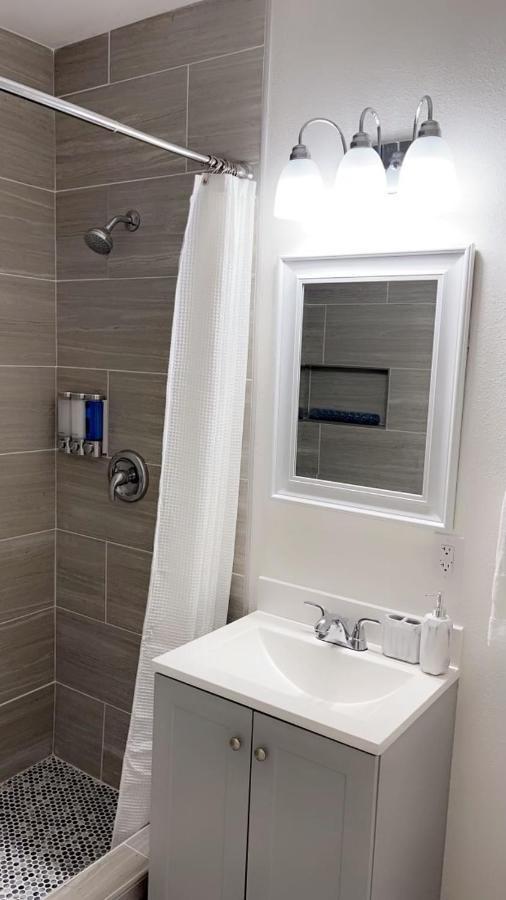 Guest House , 5 Min Away From Las Airport. Las Vegas Buitenkant foto